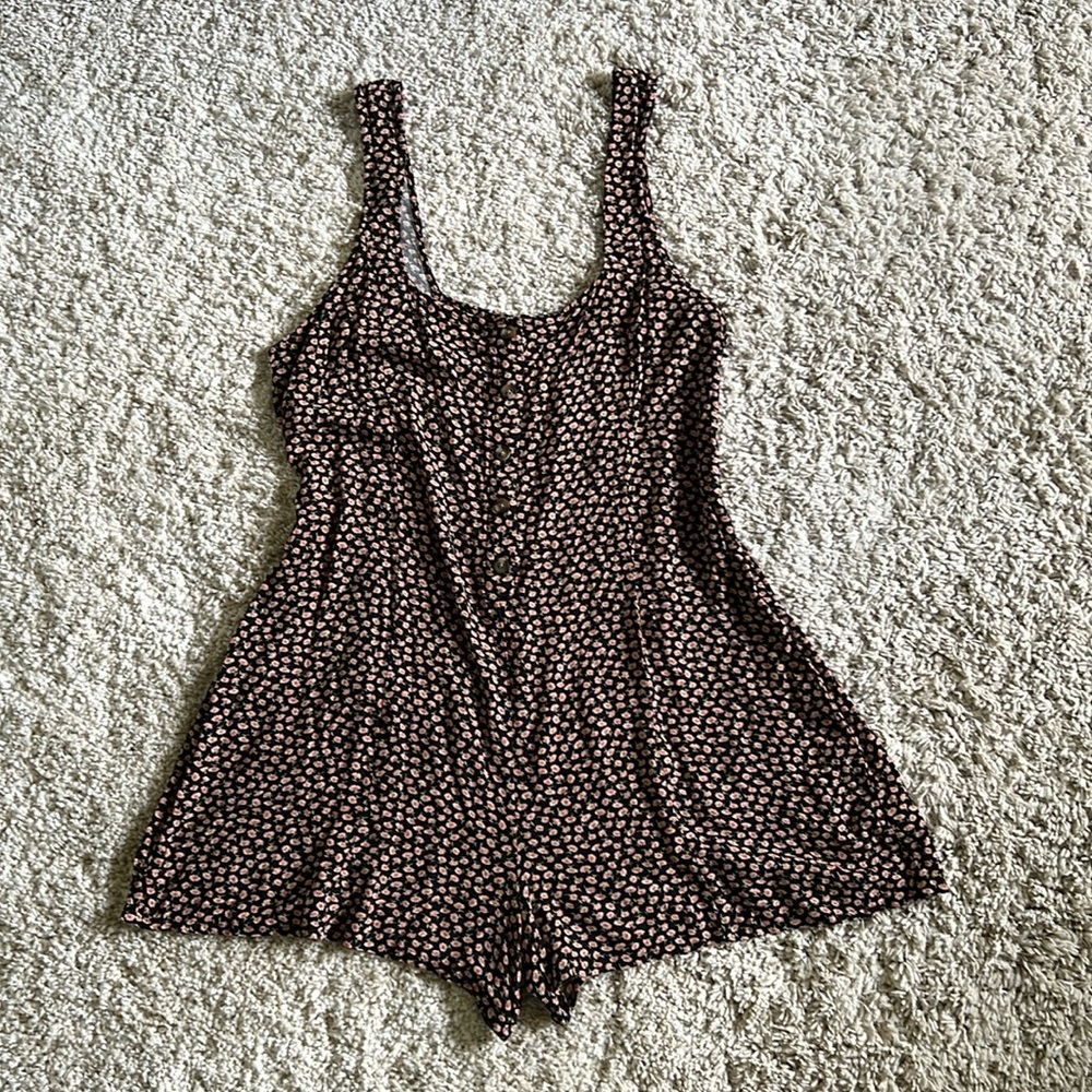 American Eagle Floral Button Up Romper size XL